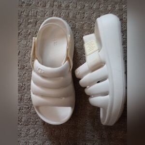 UGG Yeah Sport Toddler Sandals